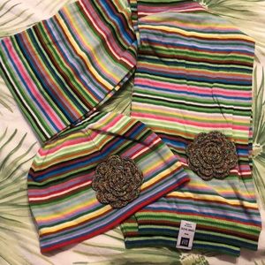 Gap scarf and hat set